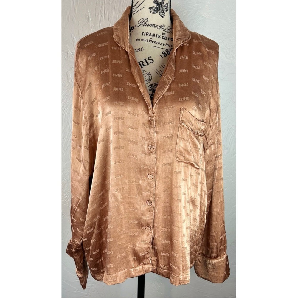 Skims Jacquard Button Up Sleep Ochre Top, size Large - Picture 5 of 11
